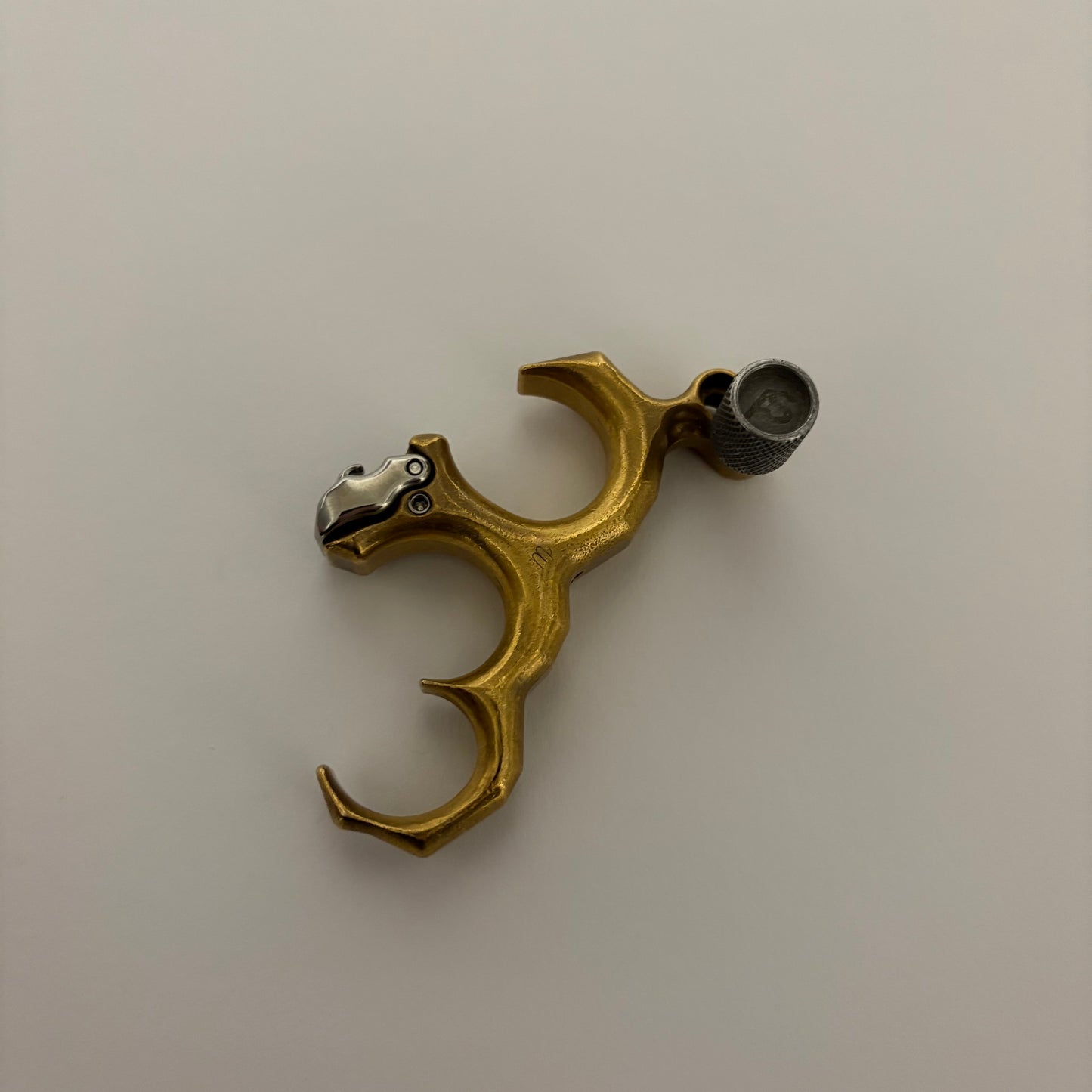 Arc Système L'attendeux Hinge Release Medium - Used (#393)