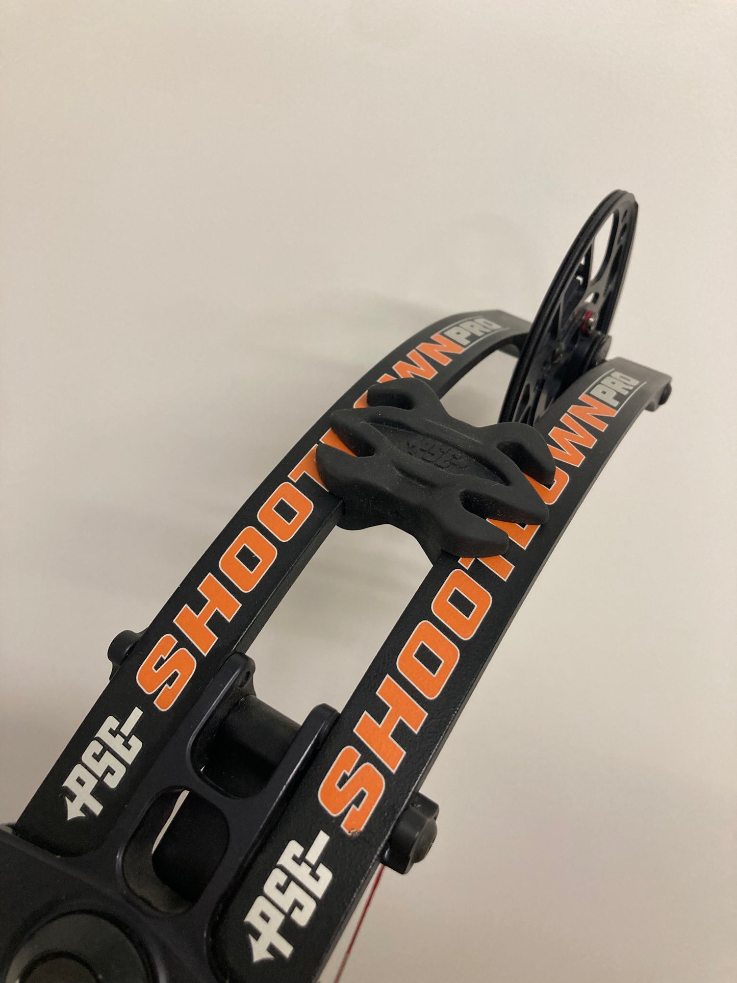 PSE Shootdown Pro SE2 Compound Bow RH Black 50-60 lbs - Used
