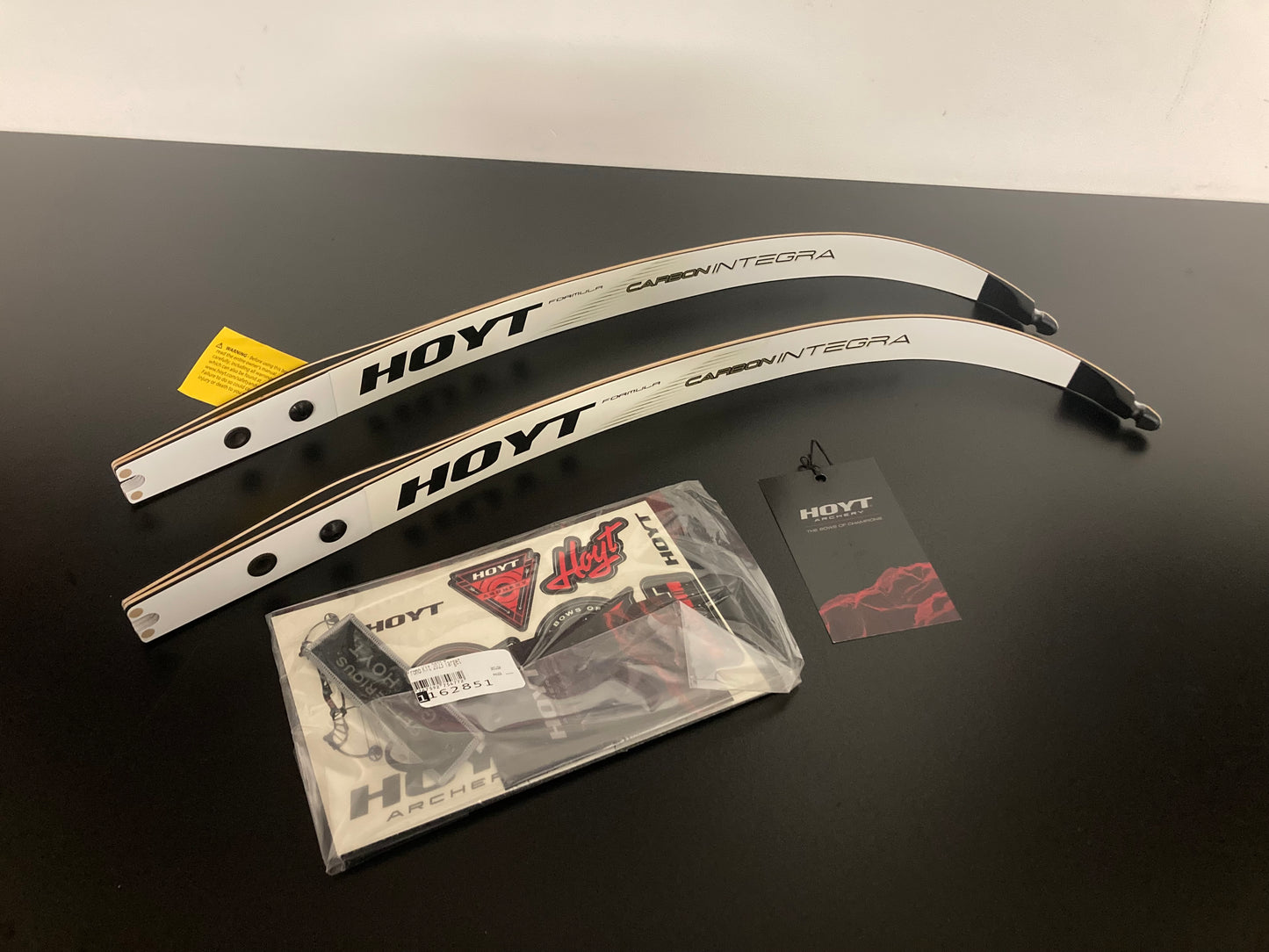 Hoyt Integra Formula Limbs 66-36 lbs - Show Model (#164)
