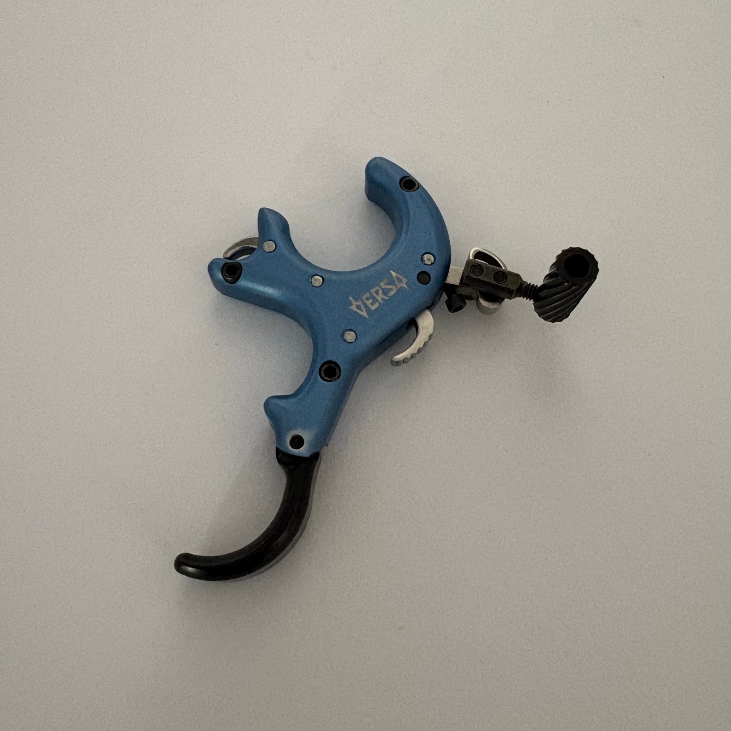 B3 Archery Versa Trigger Release Blue - Used (#320)