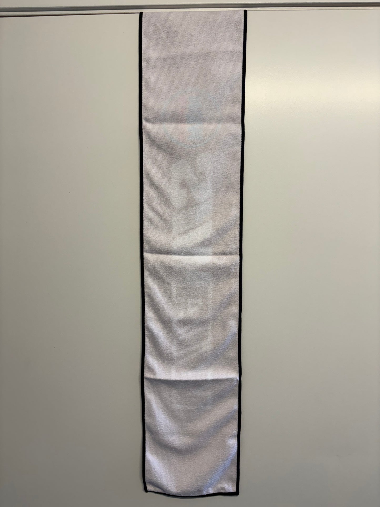 W&W Wiawis Shooter Towel - NEW