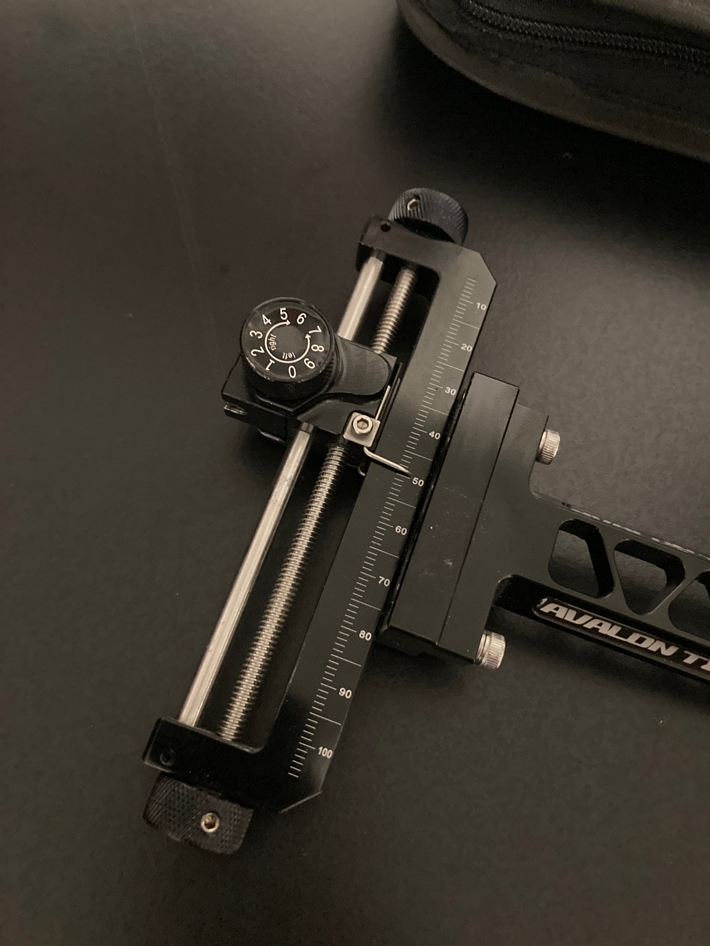Avalon Tec X Compound Sight LH Black 9 inch - Used