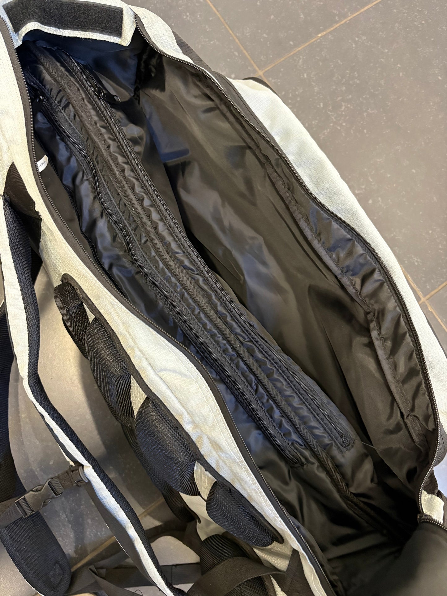Hoyt Formula Recurve Backpack - Used