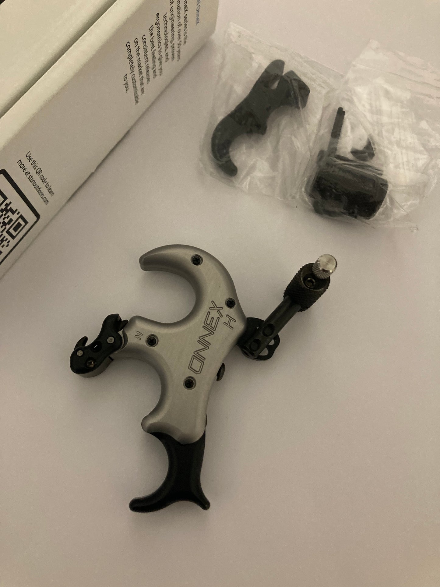 Stan Onnex Hinge Release Release Echo Grey Size M/L - NEW (#182-183)