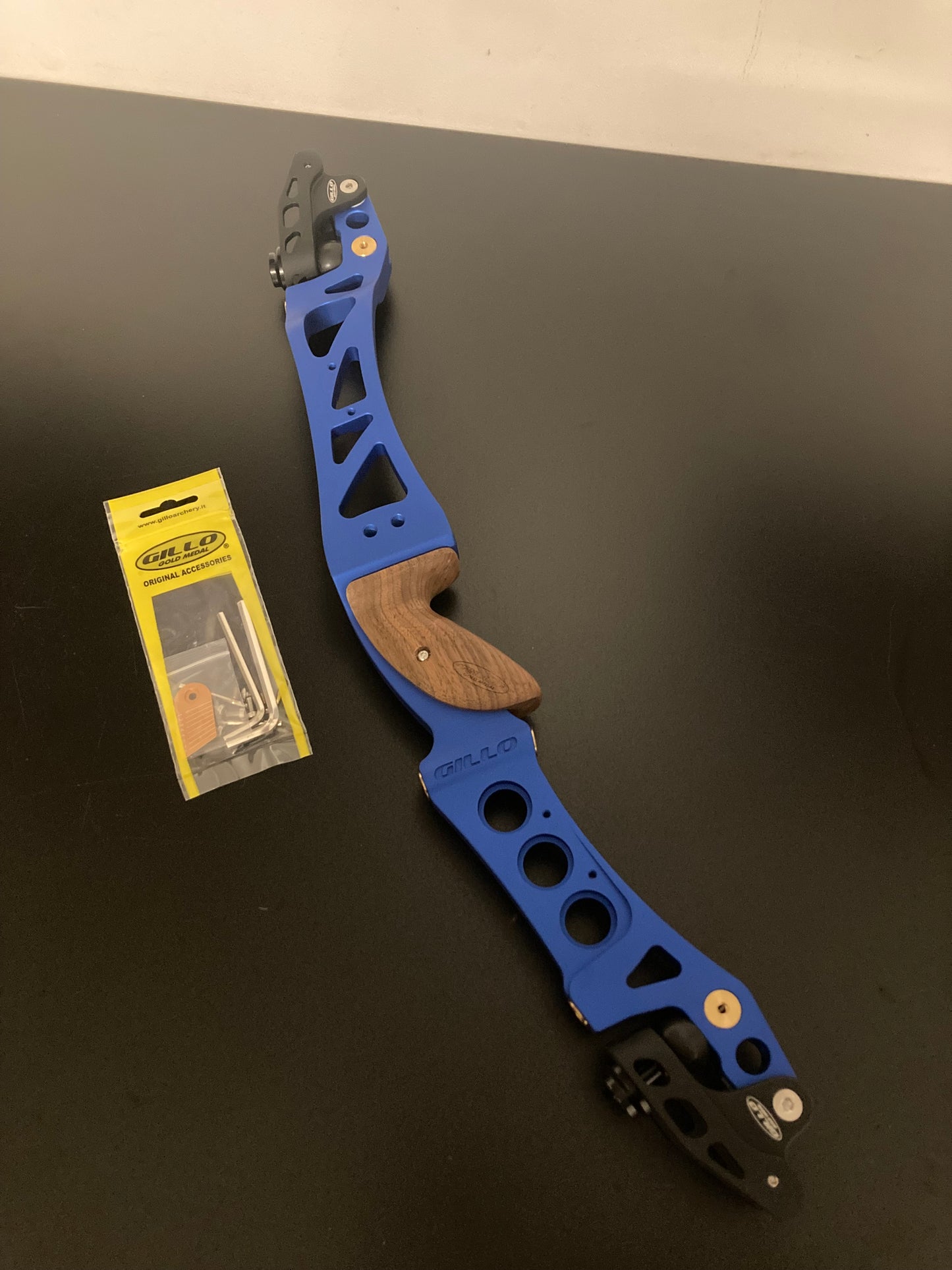 Gillo Riser GT25 ILF LH Blue 25'' B-Grade - Show Model (#1)