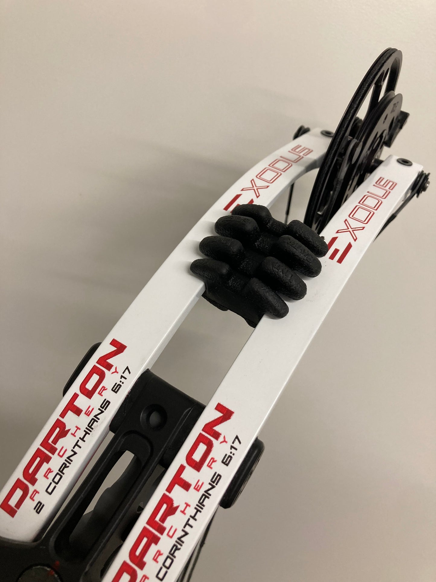 Darton Exodus Compound Bow LH/RH Grey 50-60 lbs - Used (#1.3)