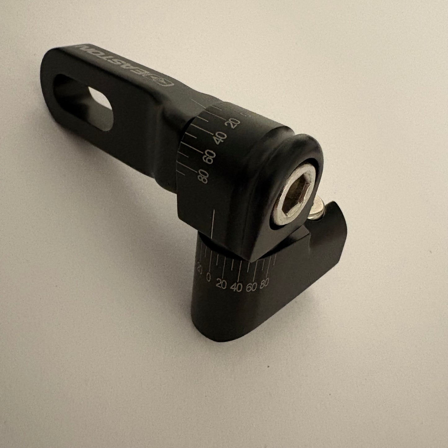 Easton Ultralight QD V-bar Mount - NEW (#320)
