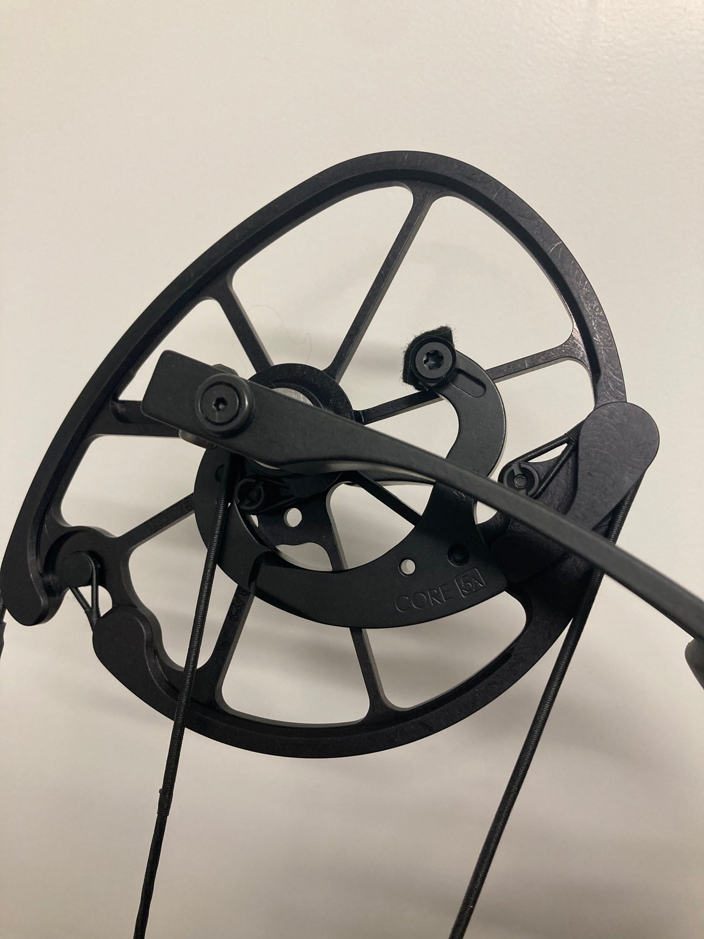 Prime Revex 6 Compound Bow RH Red 50-60 lbs - NEW (#1.1)