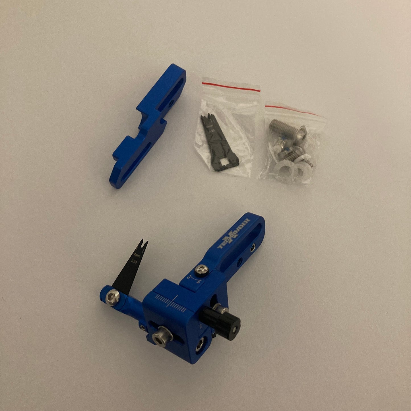 Avalon Tec X Maxx Compound Arrow Rest Blue/Black - NEW (#8-9-10)