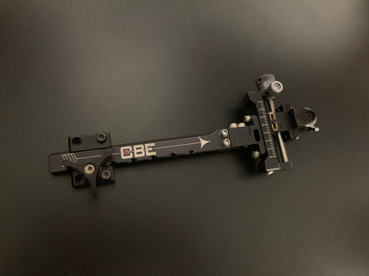 CBE Elite Target Compound Sight RH Black 6 inch - Used