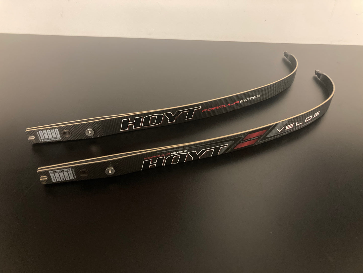 Hoyt Velos Formula Limbs Bamboo 70-44 lbs - Show Model (#174)