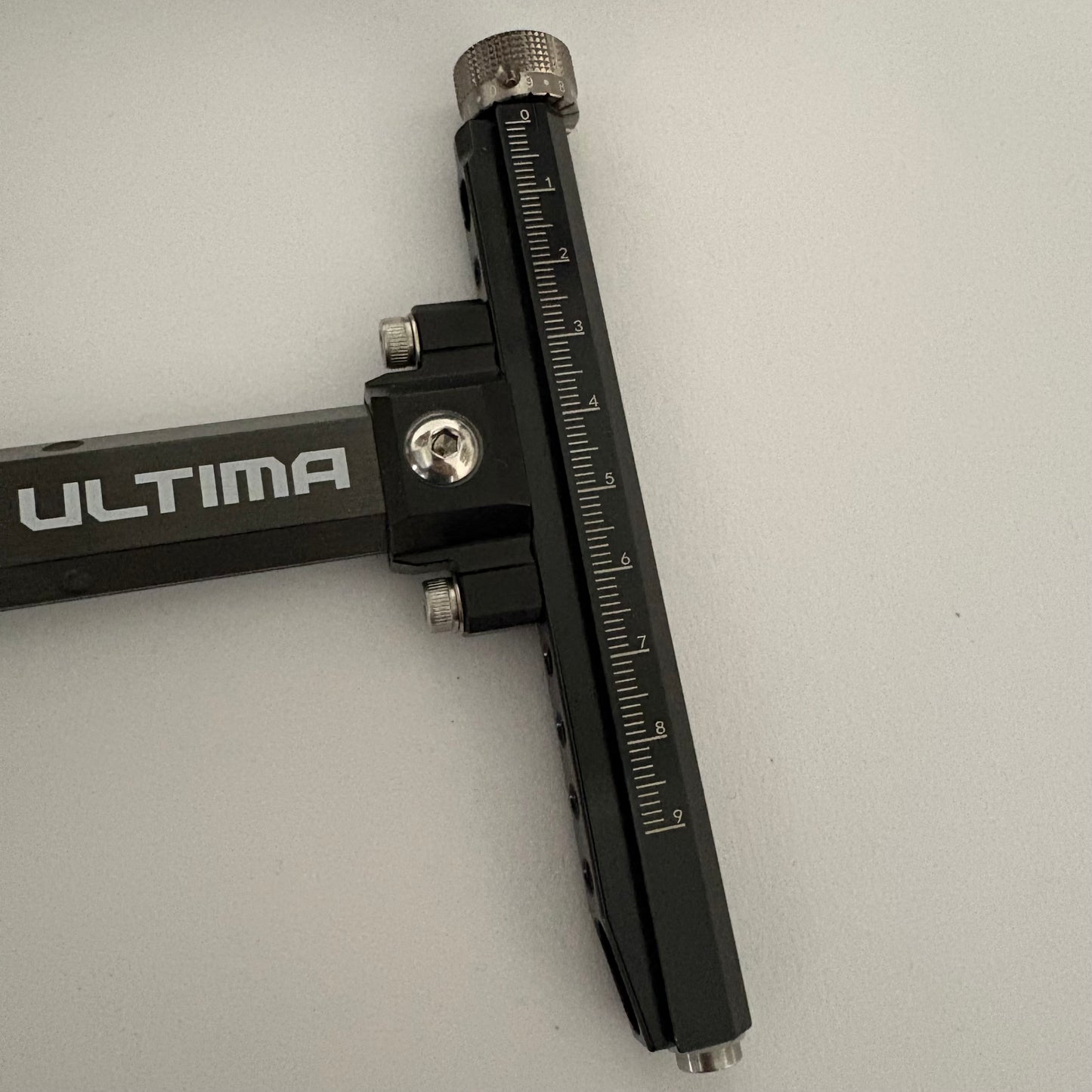Shibuya Ultima CPX II Compound Sight RH Black 9'' - Used (#R143)