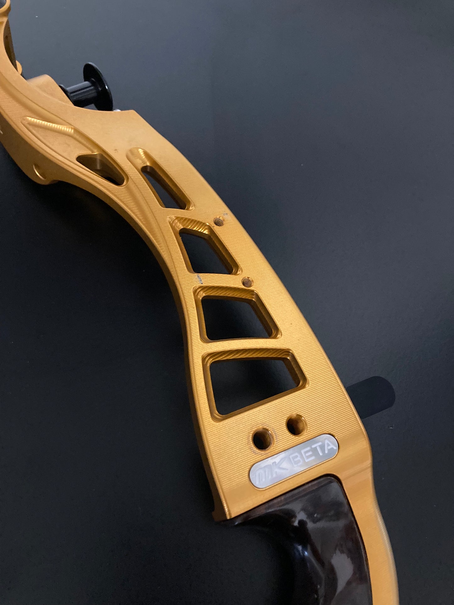 MK Riser Beta ILF/Formula RH Gold 25'' - Used