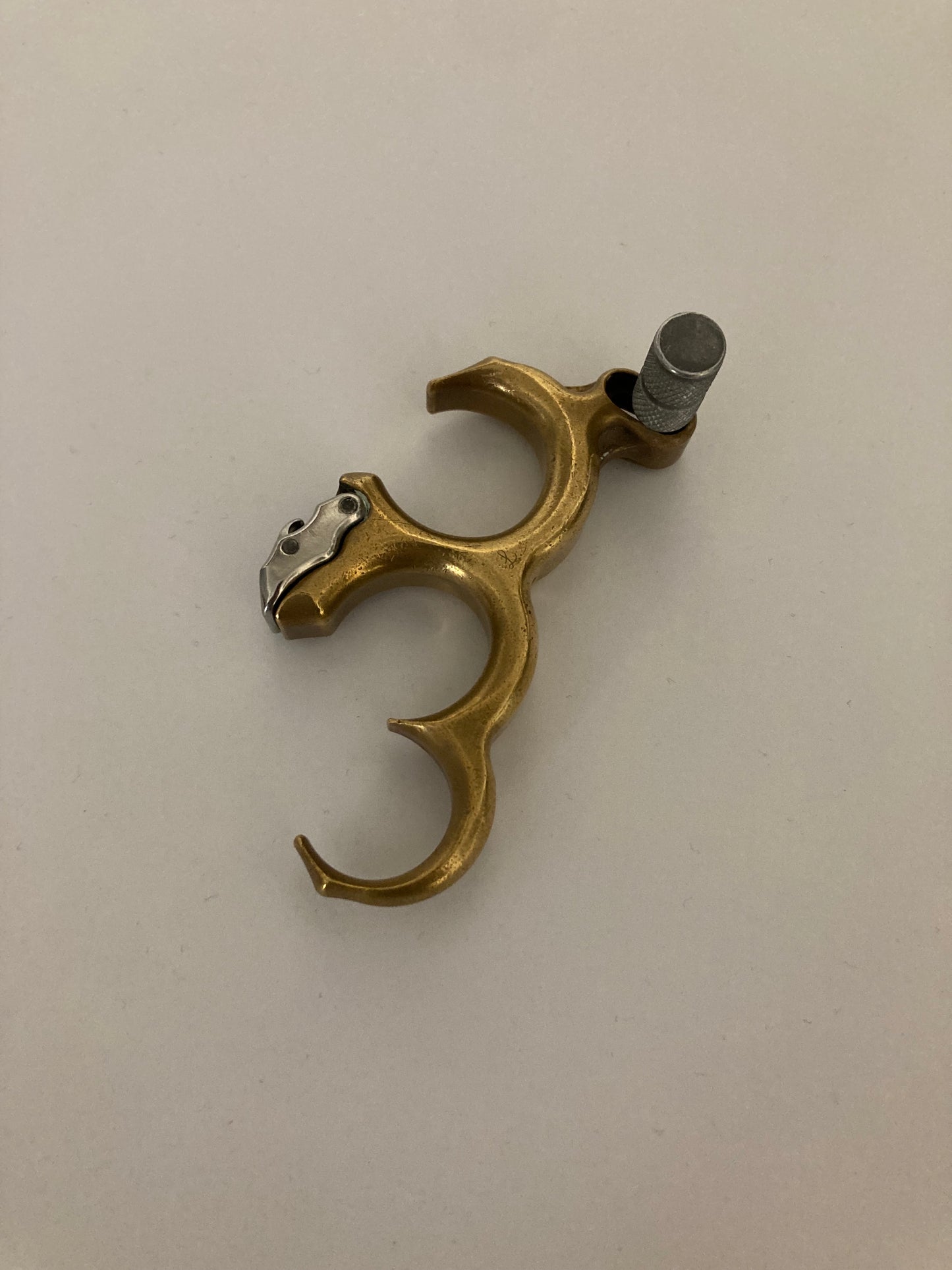 Arc Système L'Attendu Hinge Release Large - Used (#209)