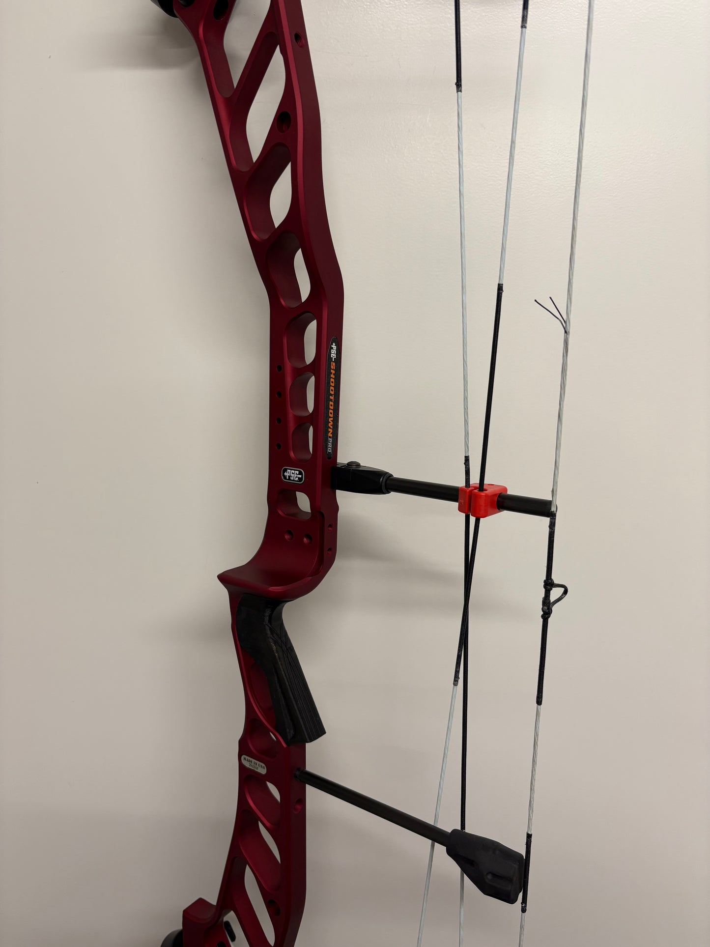 PSE Shootdown Pro M2 Compound Bow RH Red 50-60 lbs - Used