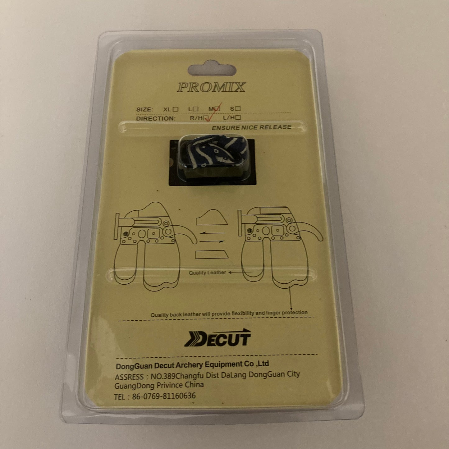 Decut Promix Recurve Finger Tab RH Medium - NEW (#32)