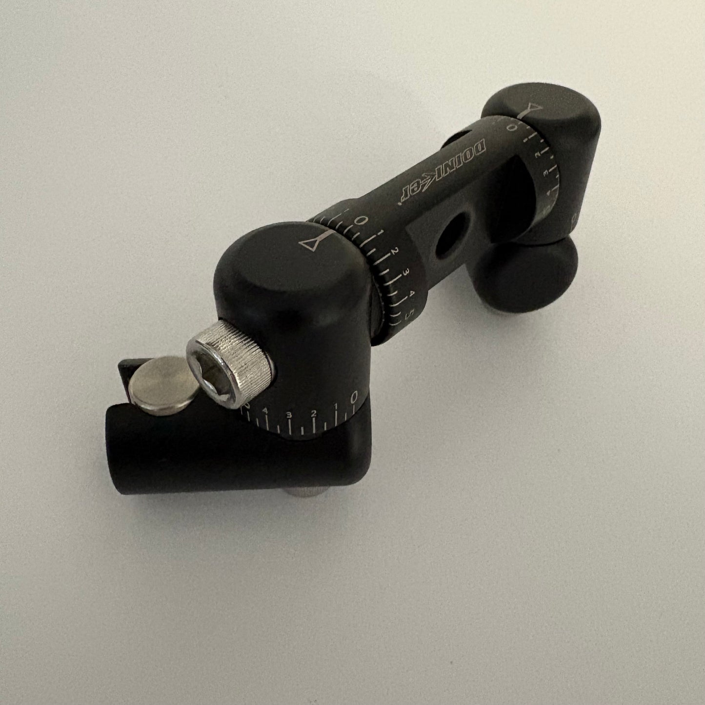 Doinker Mighty Mount QD V-bar - Used (#R109)