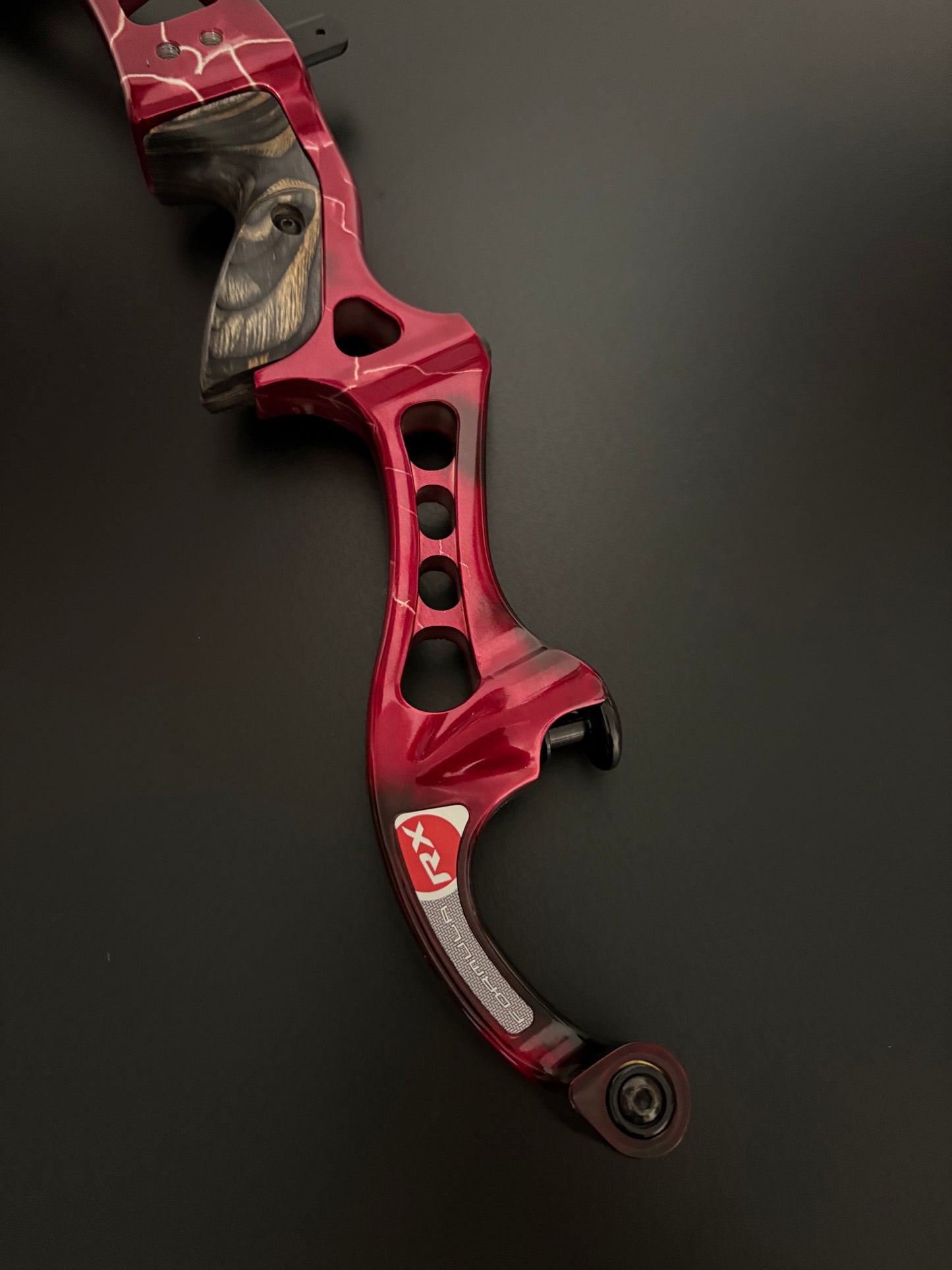 Hoyt Riser Formula RX RH Red Fusion 25'' - Used