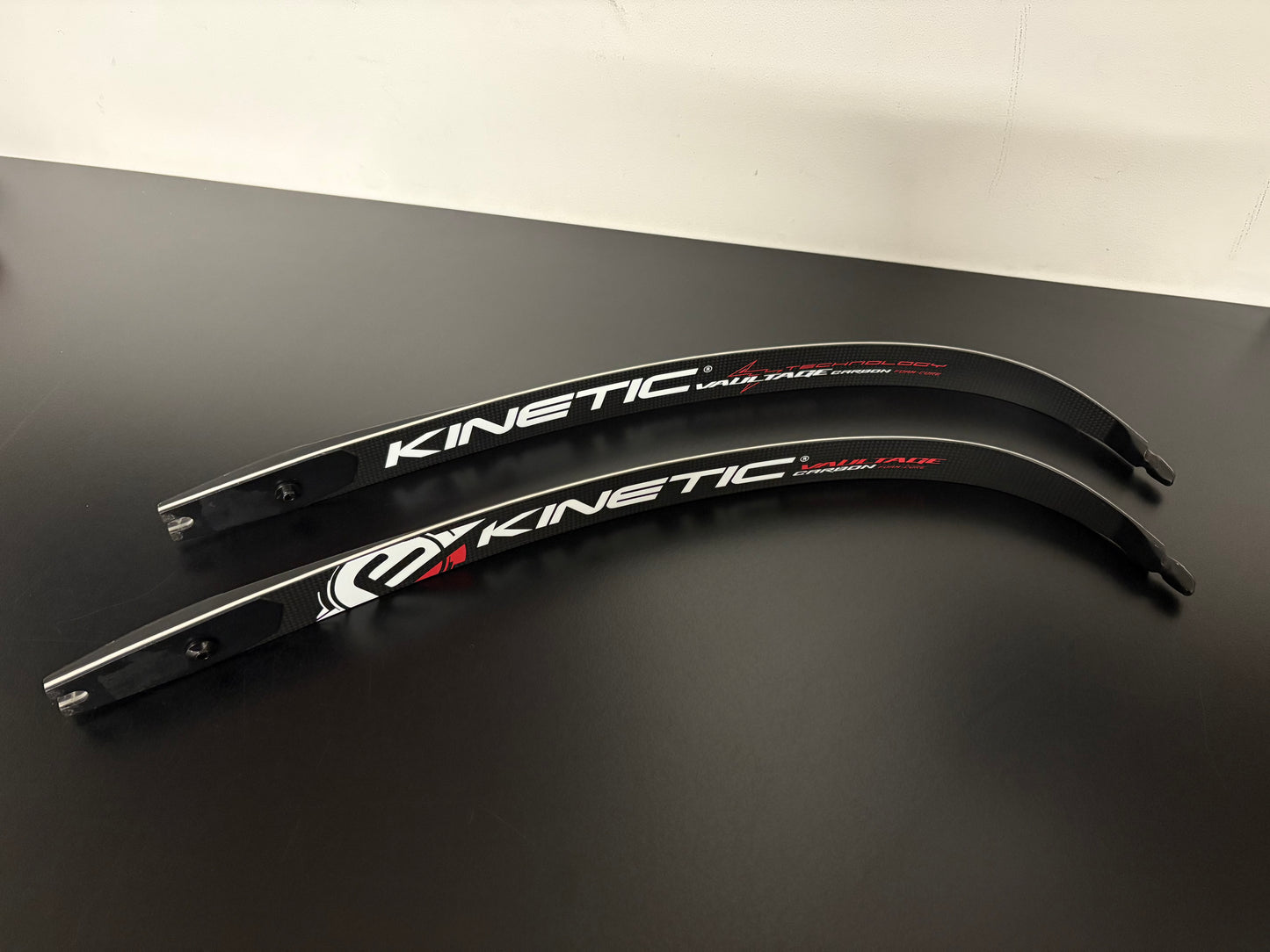 Kinetic Vaultage Carbon Limbs ILF 68-22 lbs - Used (#208)