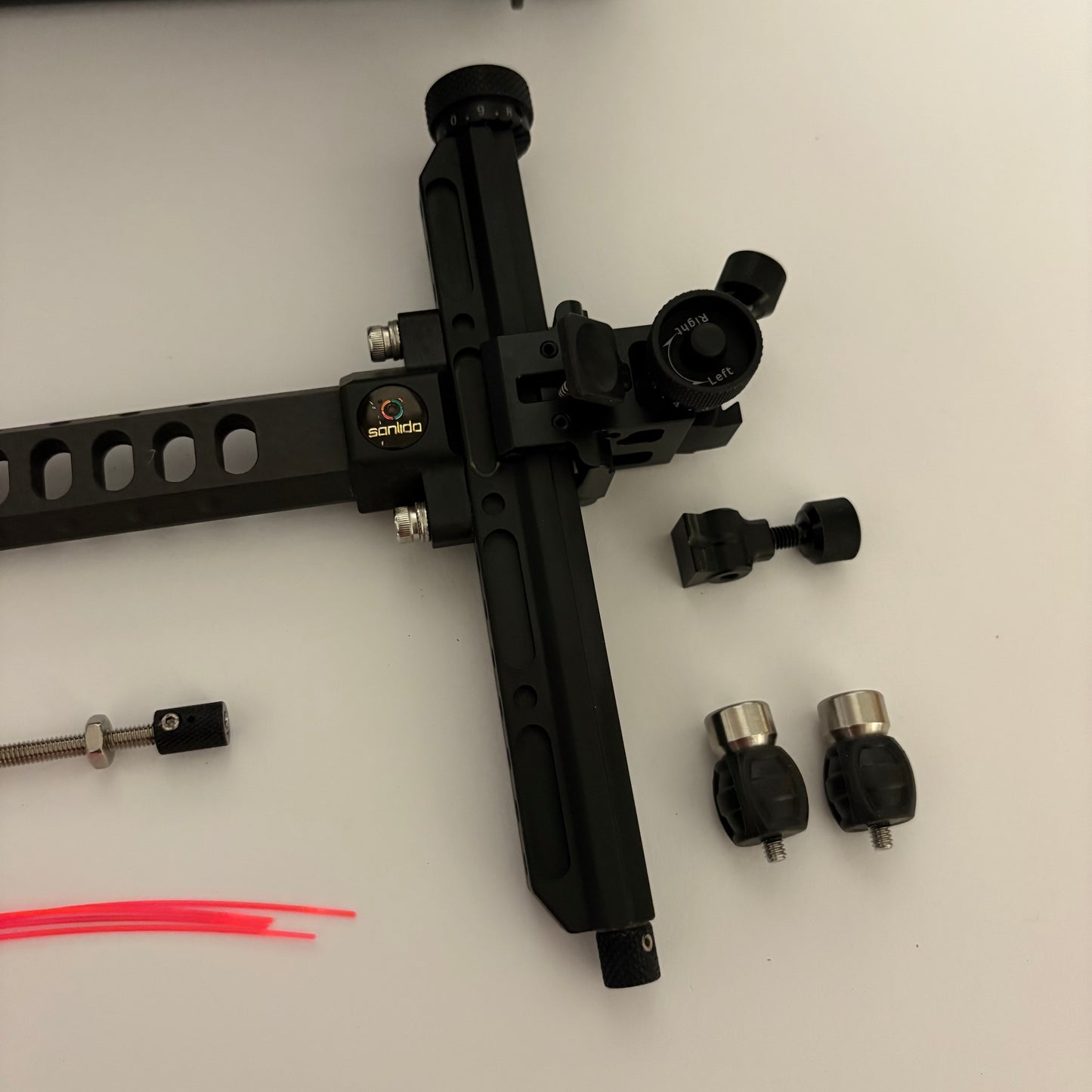 Sanlida X10 Recurve Sight RH Black 9'' - Show Model (#B37)