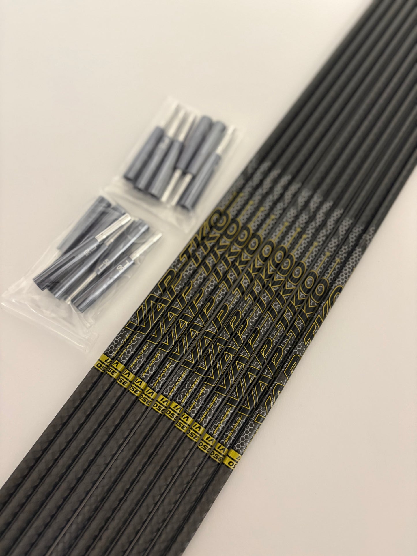 Victory VAP .166 TKO Carbon Arrows 12 pcs / Spine 400 / 31 inch - NEW