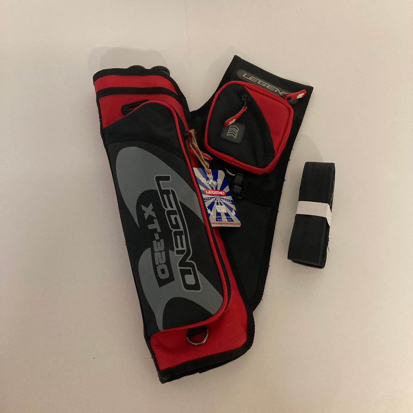 Legend XT320 Hip Quiver LH Red - NEW