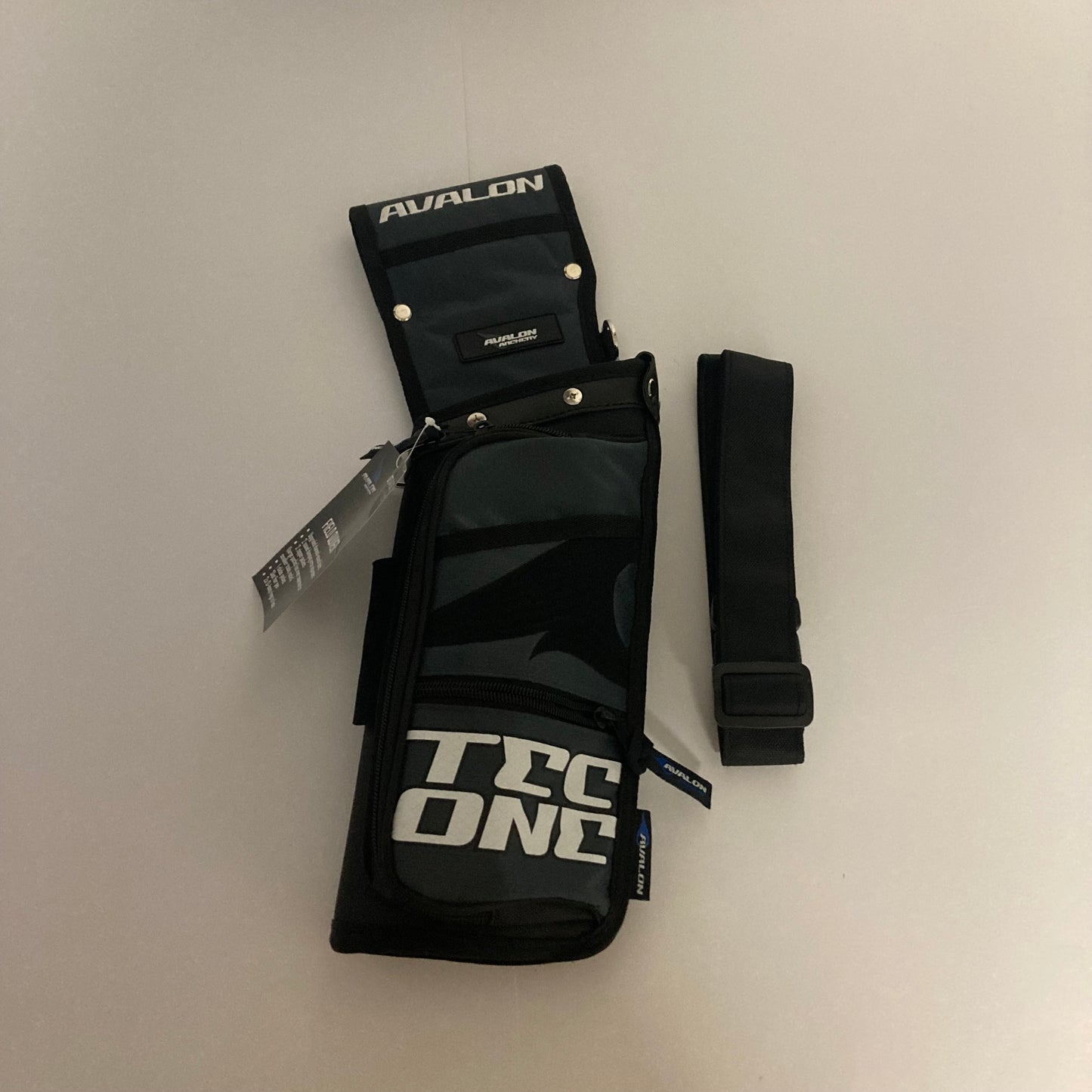 Avalon Tec One Field Quiver LH Charcoal - NEW
