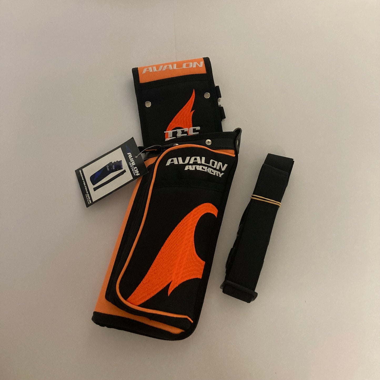 Avalon Tec One Field Quiver LH Orange - Show Model