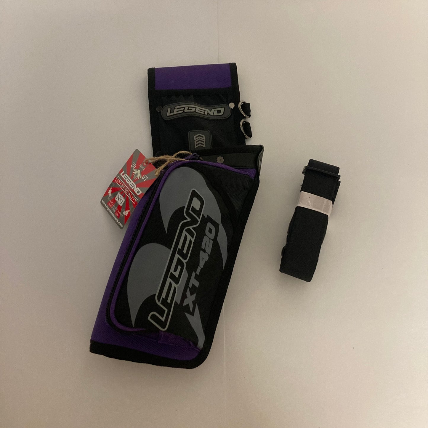 Legend XT420 Field Quiver LH Purple - NEW