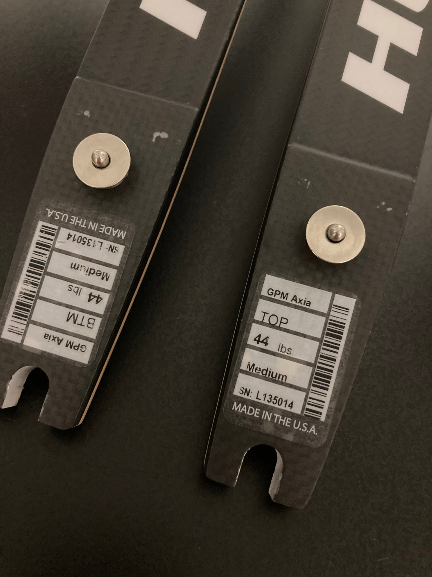 Hoyt Axia Limbs ILF Resin 68-44 lbs - Show Model (#101)