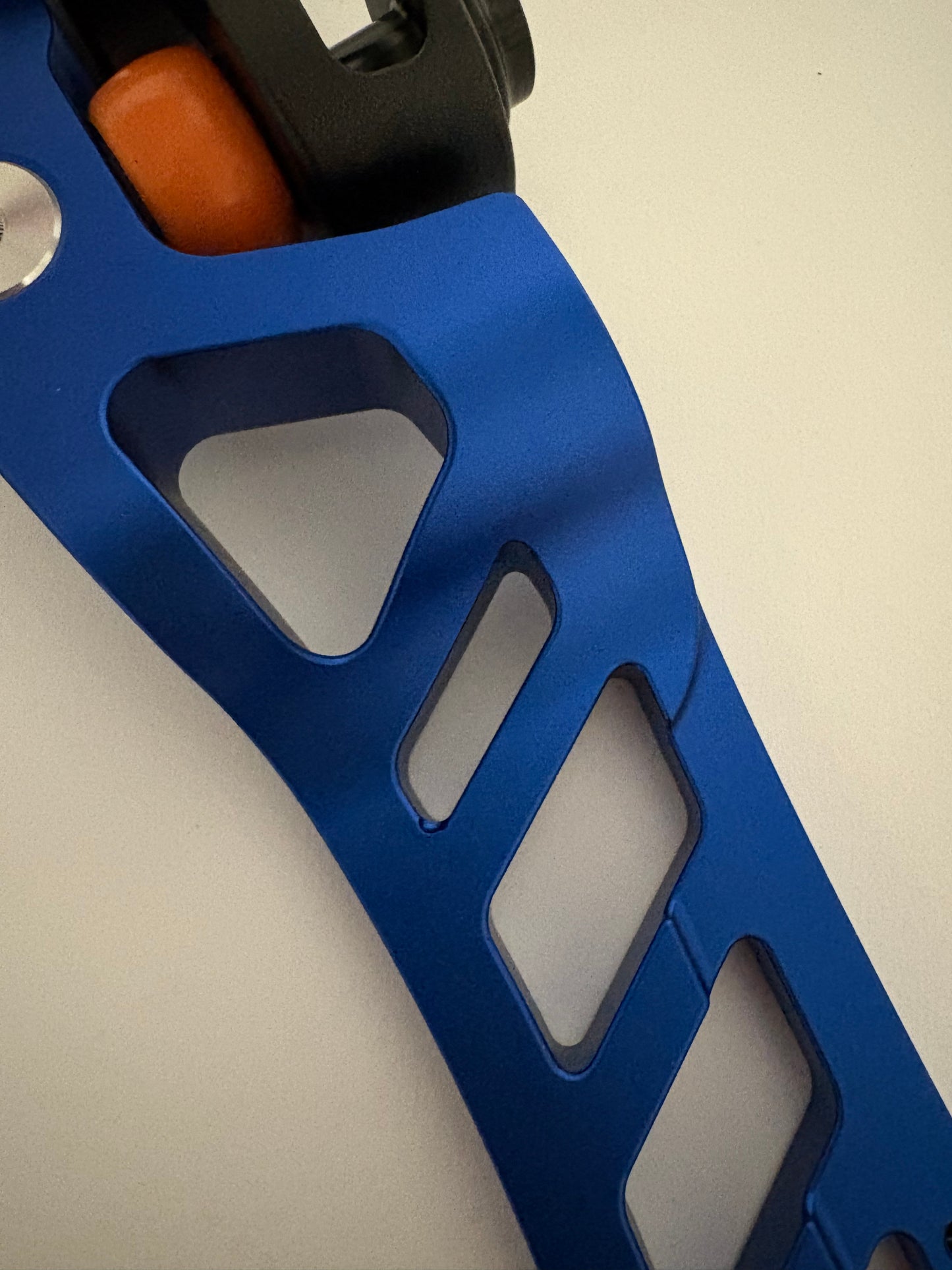 Gillo Riser GX2 25 ILF LH Blue 25'' B-Grade - Show Model
