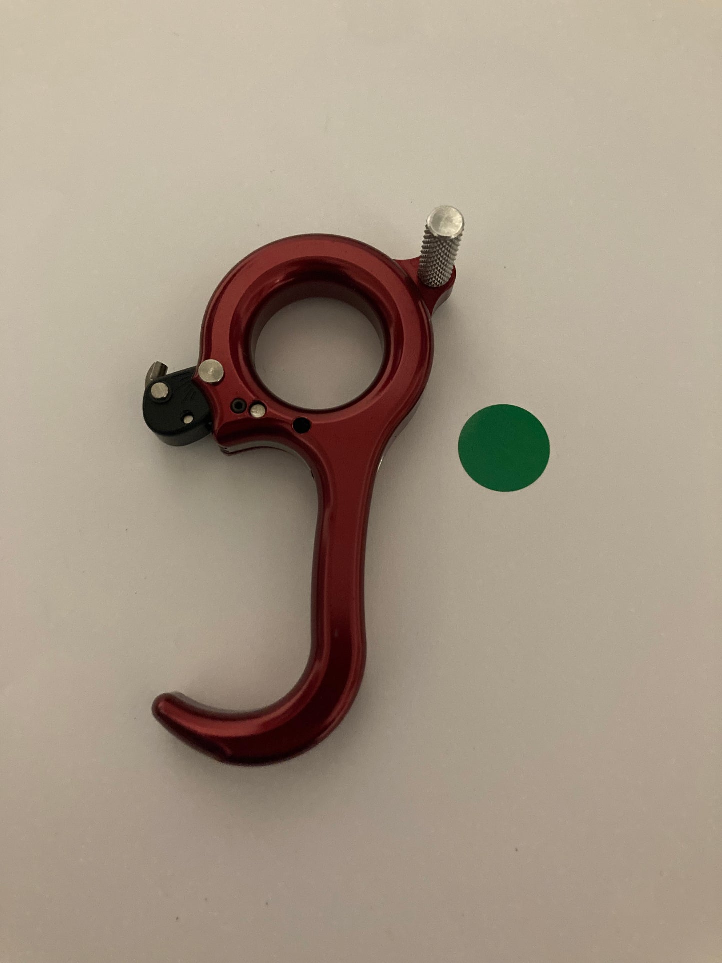 Carter Total Control 3 Hinge Release Red - Show Model (#32)