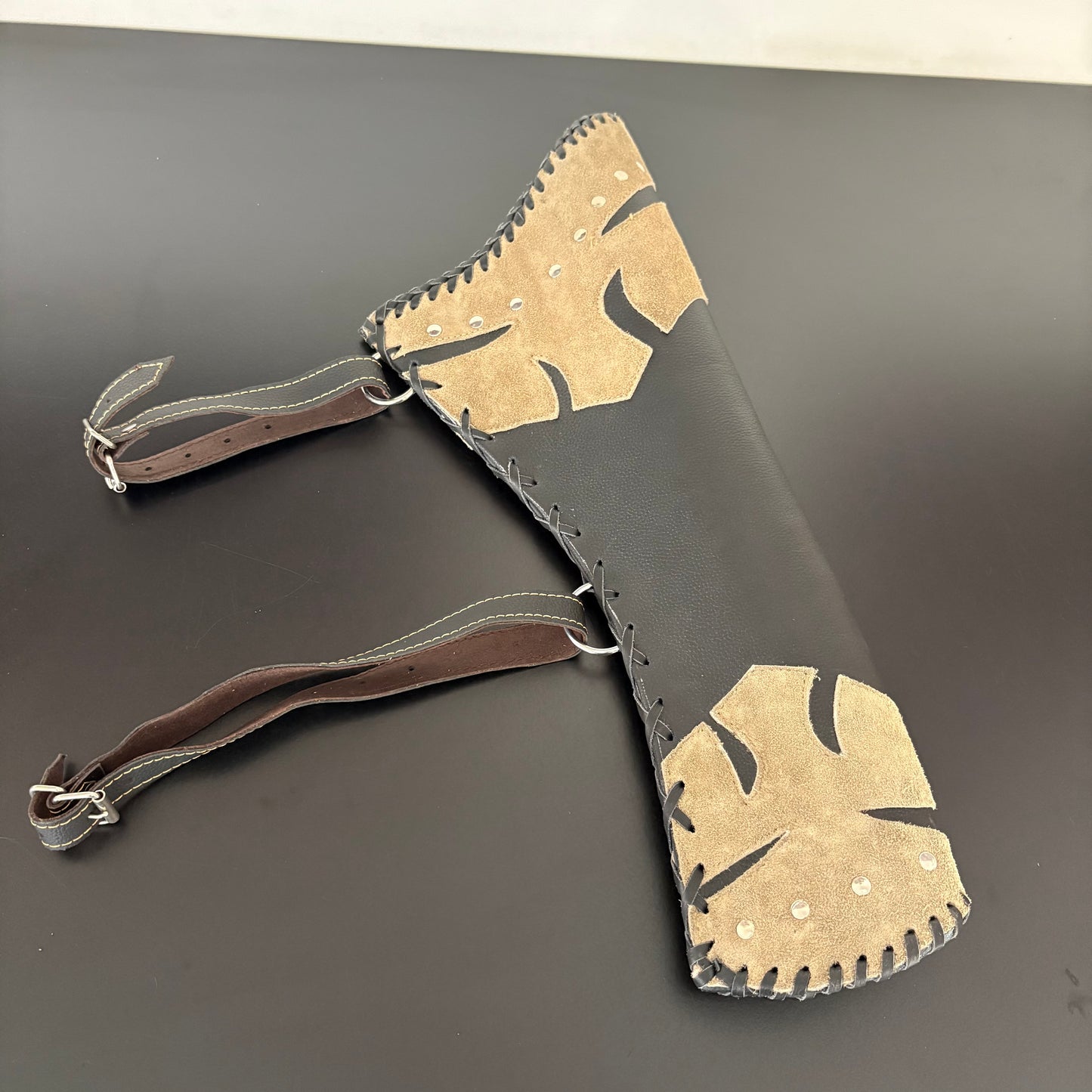 elTORO Traditional Hip Quiver Wickinger - NEW