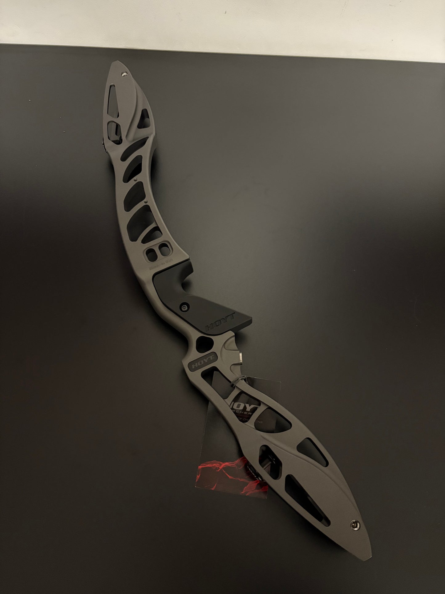 Hoyt Riser Formula XD 25'' LH Slate - NEW