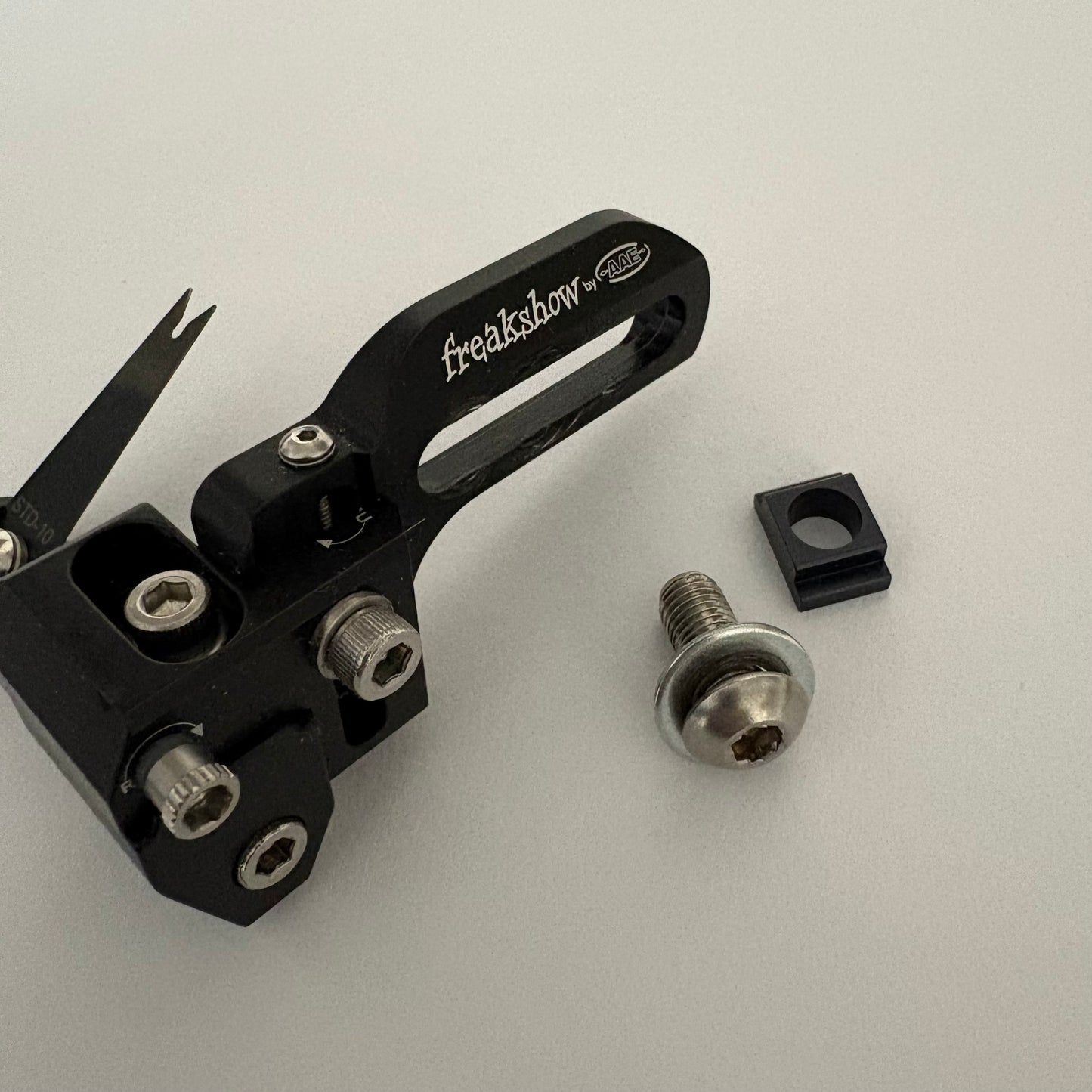 AAE Freakshow Compound Arrow Rest RH - Used (#R99)