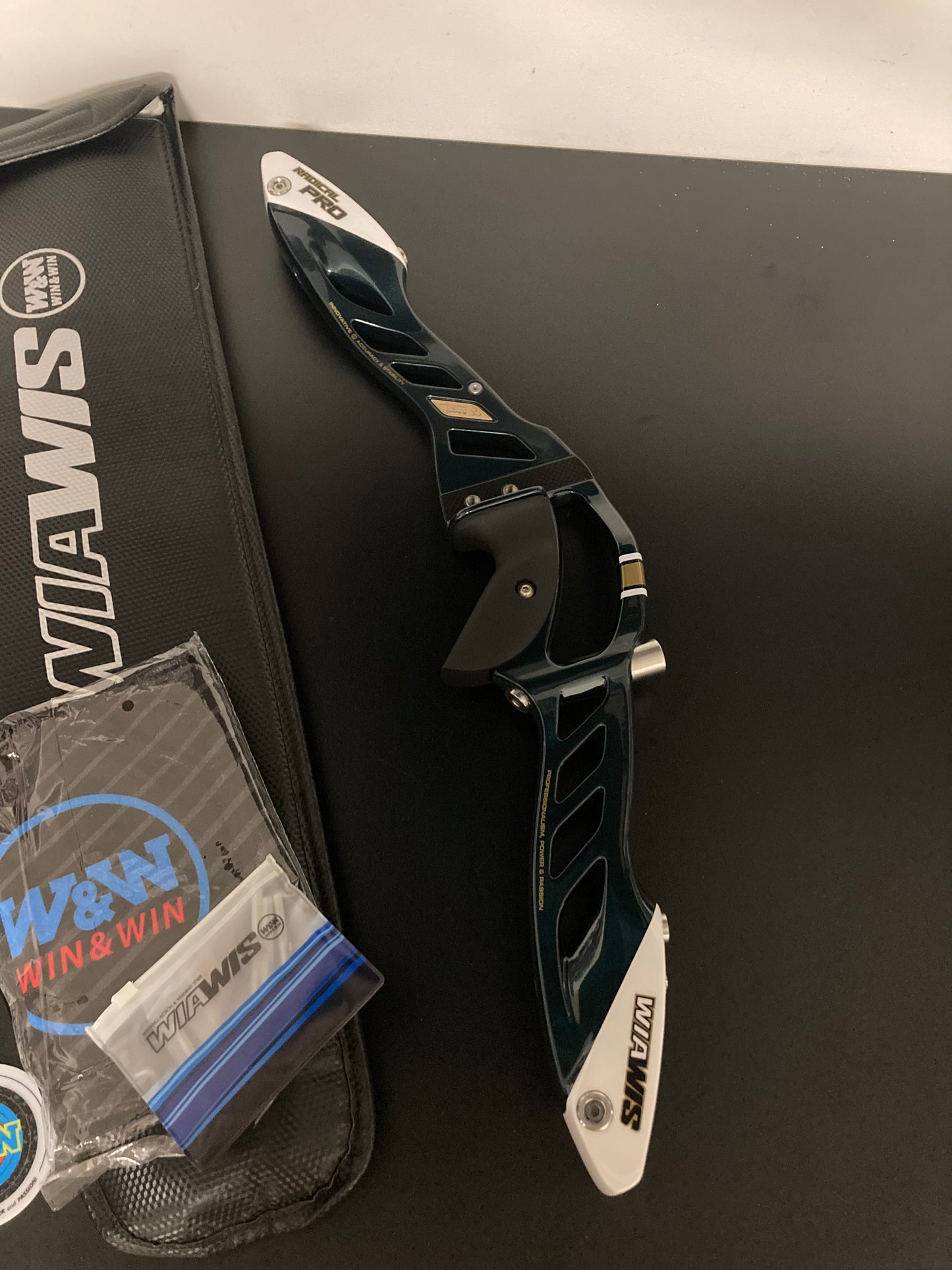 W&W Riser Wiawis Radical Pro ILF LH Metallic Emerald 25'' - NEW