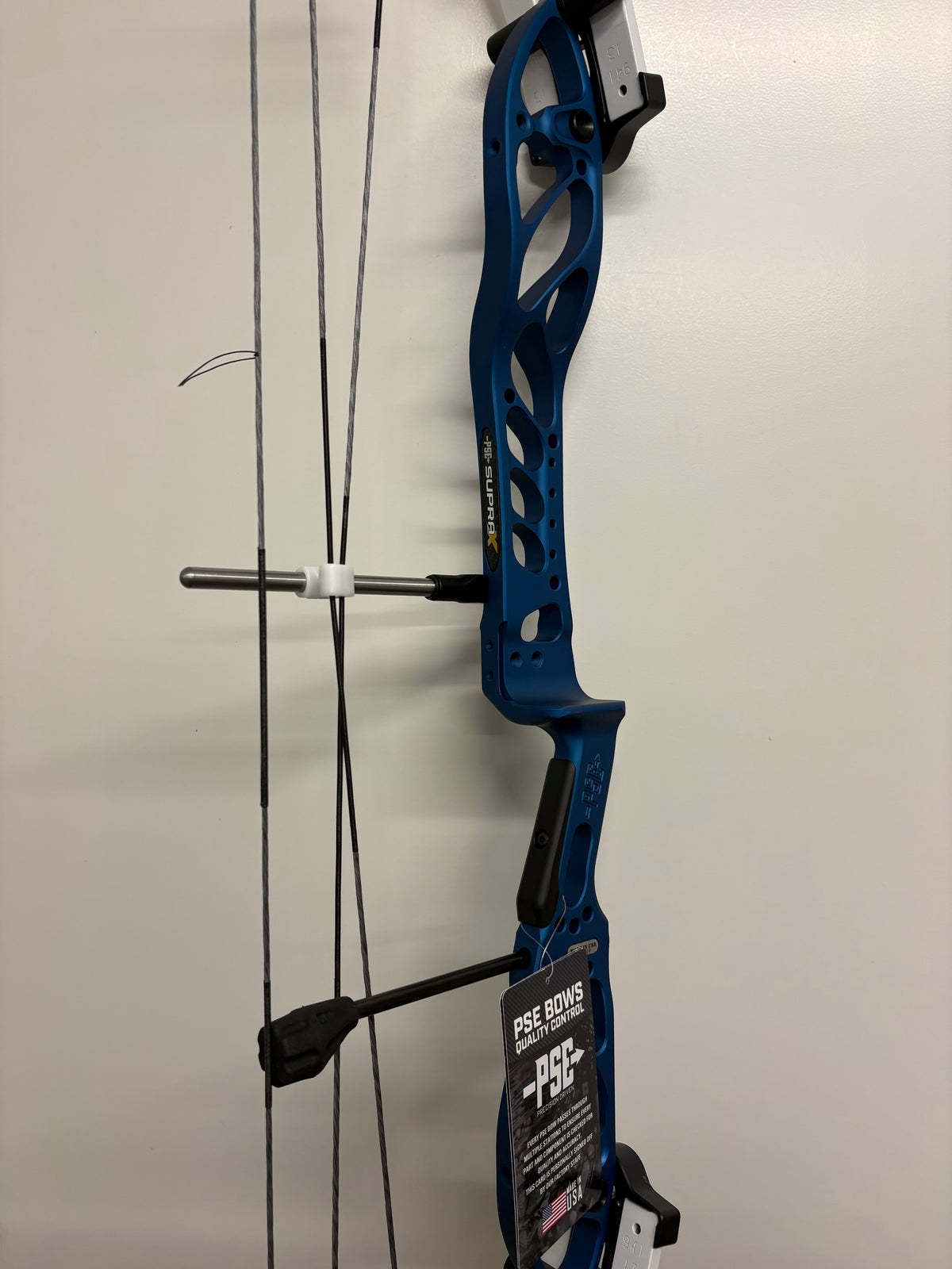 PSE Supra X 37 M2 Compound Bow LH Navy Blue 50-60 lbs - NEW