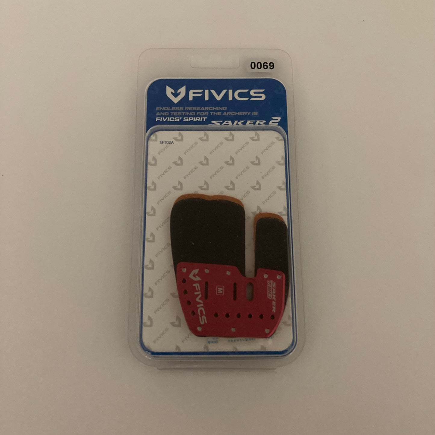 Fivics Saker 2 Recurve Finger Tab RH S/M - NEW (#34-69)