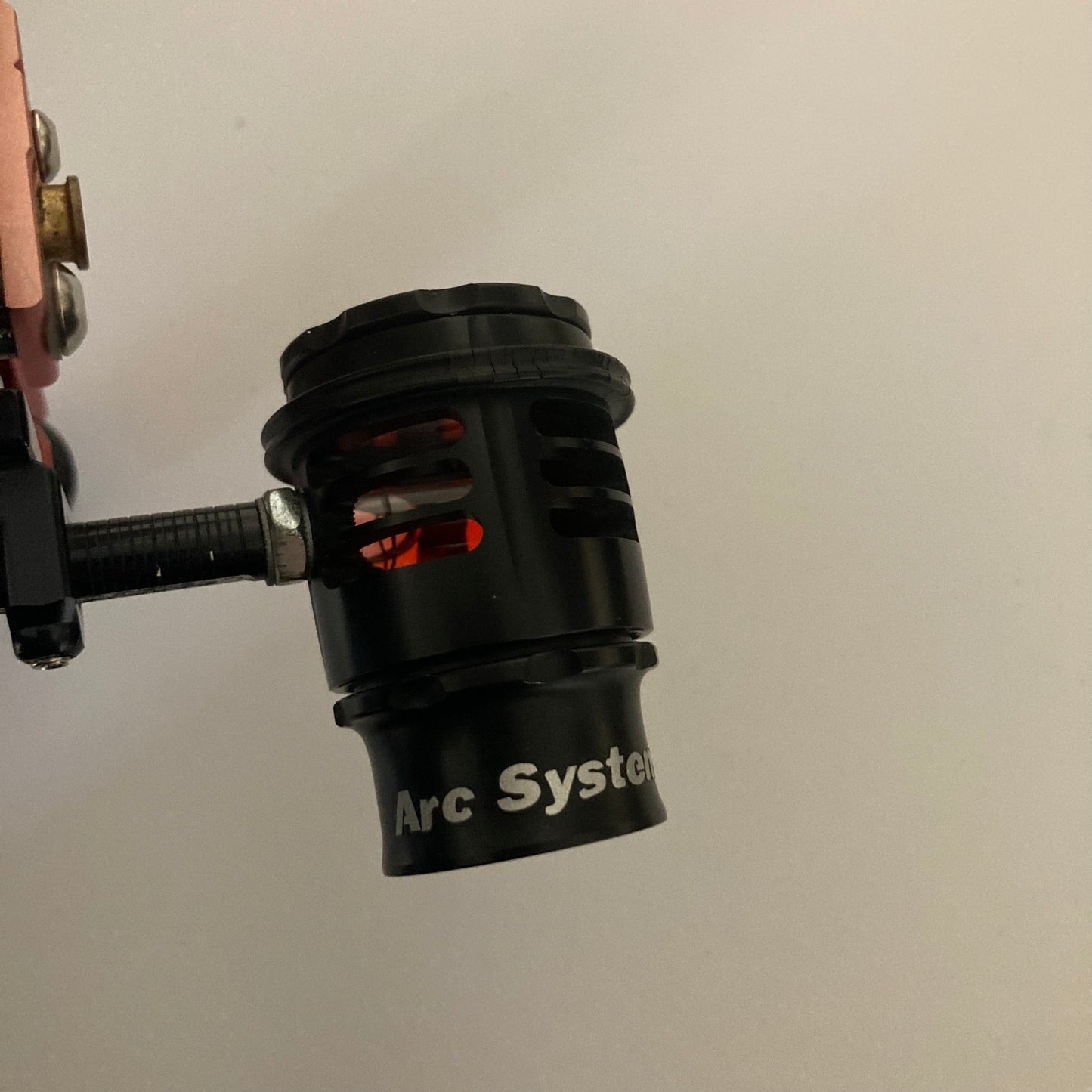 Arc Système SX200 Compound Sight RH Red 6 inch Including Scope - Used