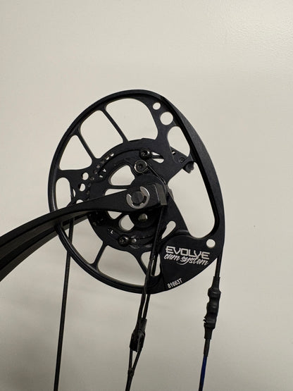 PSE Supra Focus 37 SE Compound Bow RH Platinum 50-60 lbs - Used