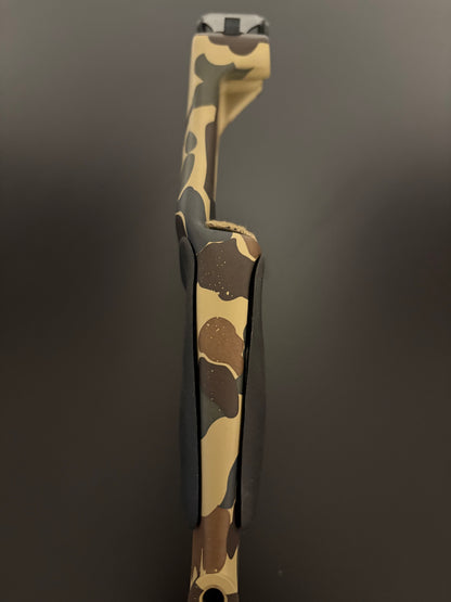 Bear Archery MAG TakeDown Recurve Riser Camo - Show Model