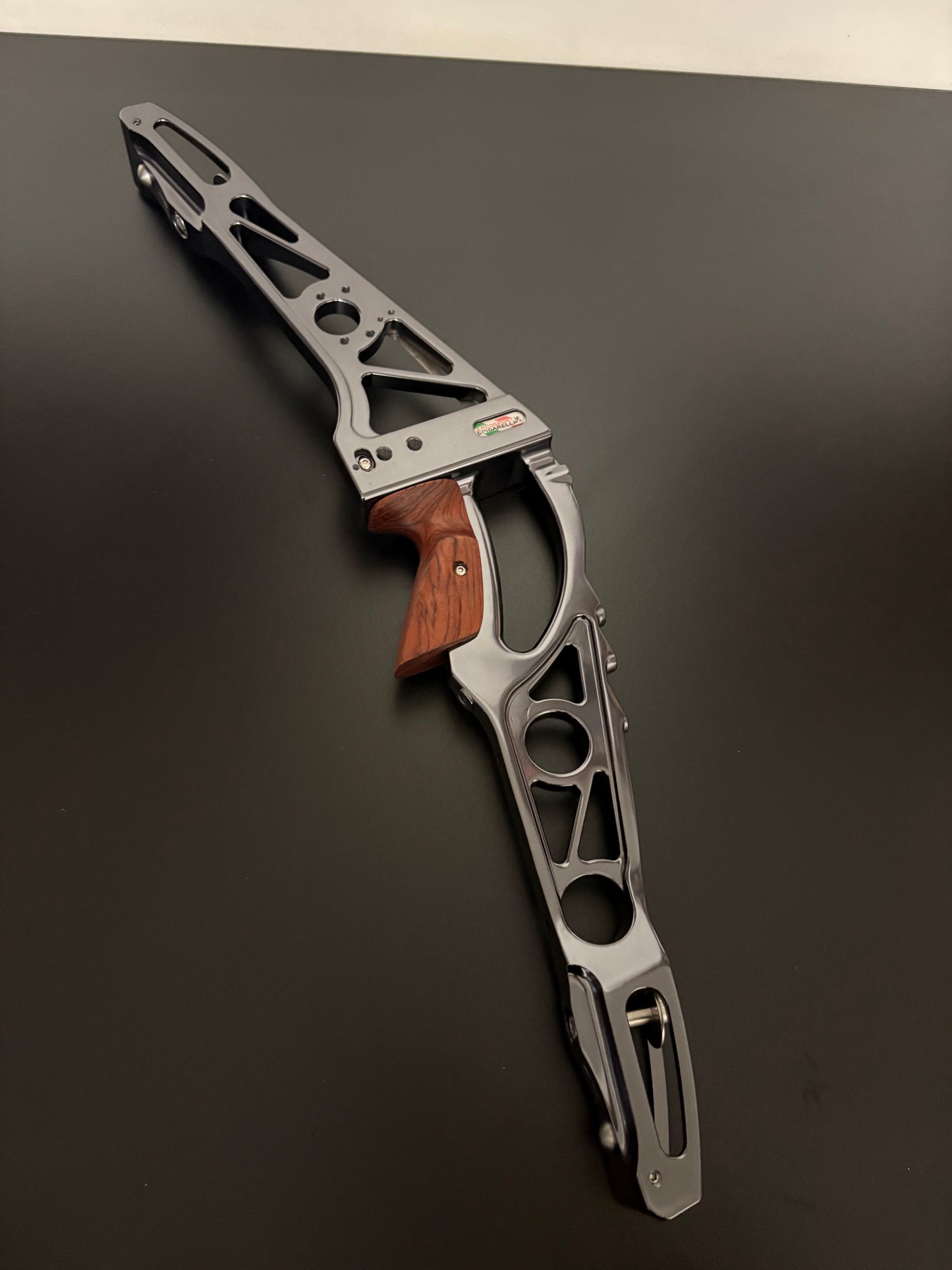 Spigarelli Riser DMS ILF RH Grey 25'' - Show Model