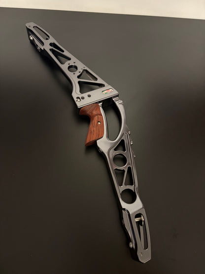 Spigarelli Riser DMS ILF RH Grey 25'' - Show Model
