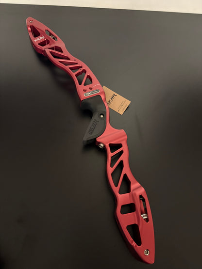MK Riser X-ON Dual ILF/Formula RH Red 25'' - NEW
