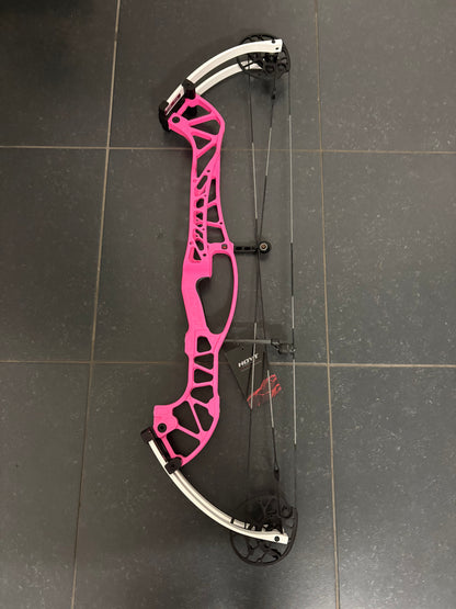 Hoyt Concept X 37 Compound Bow RH Sassy Pink 30-40 lbs - NEW