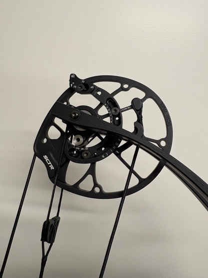Hoyt Concept X 37 Compound Bow RH Impact Blue 50-60 lbs - NEW