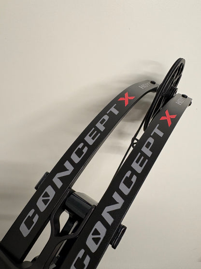 Hoyt Concept X 40 Compound Bow RH Blue on Black 40-50 lbs - NEW