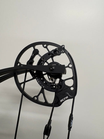 Hoyt Concept X 37 Compound Bow LH Black Out 50-60 lbs