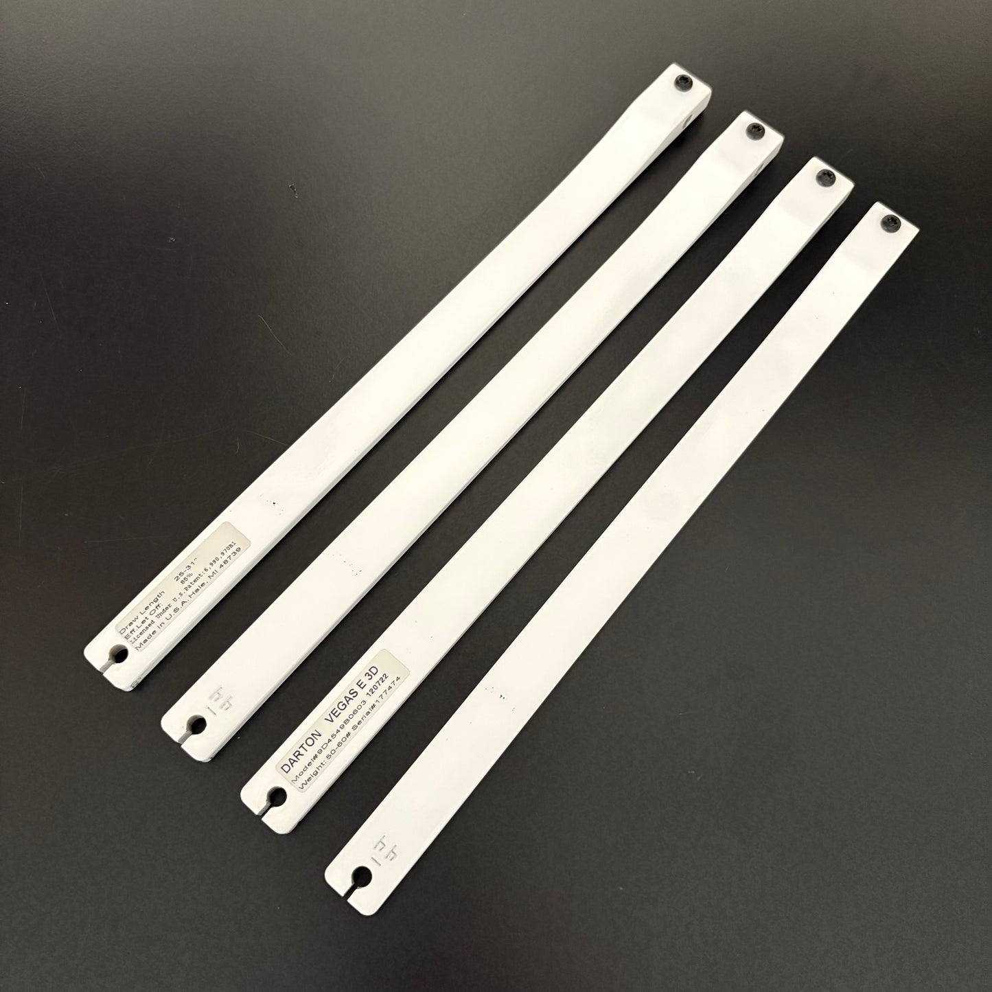 Darton Vegas E-3D Compound Limbs 50-60 lbs White - Show Model (#292)