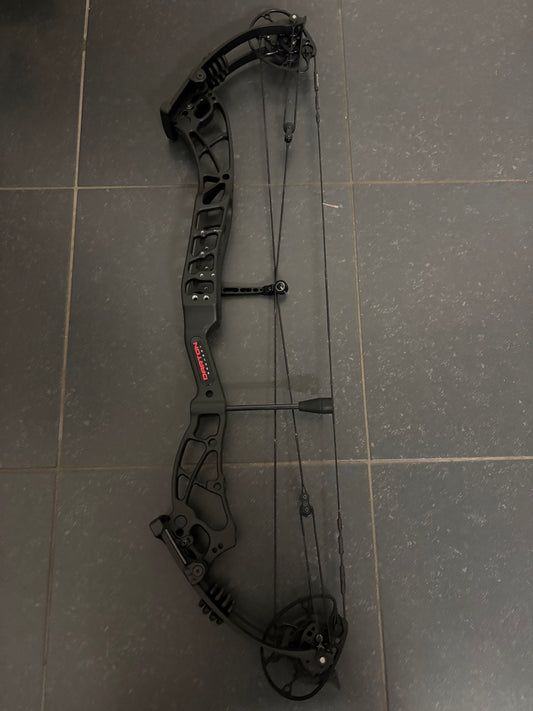 Darton Exodus Compound Bow RH/LH Black 40-50 lbs - Show Model (#1.4)